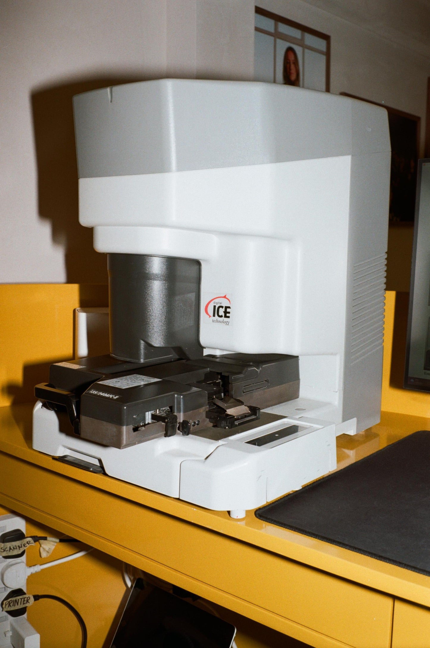 SCAN ONLY (35mm/120)